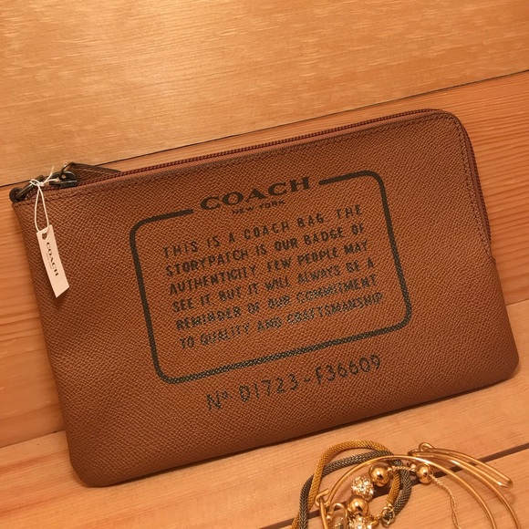 Coach Handbags - Coach Wristlet/makeup bag 